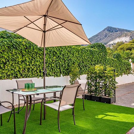Villa Carmen Garden & Parking Бенальмадена Екстер'єр фото